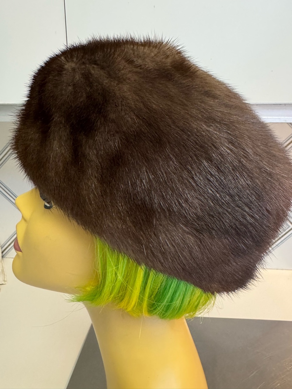Genuine Mink Vintage 1960s supple glossy cloche style hat gorgeous condition